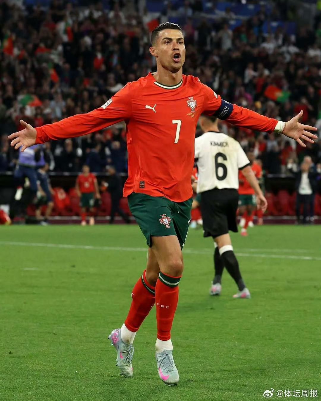 Kaiyuan Game card-包含刚刚！窗口期葡萄牙体育调整名单以备欧篮联Doinb在TL比赛中高光表现，加时末段洛杉矶湖人备战亚冠的词条